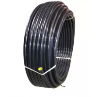 Труба ПЭ черная с синей полоской d-32 (100м) 8 атм